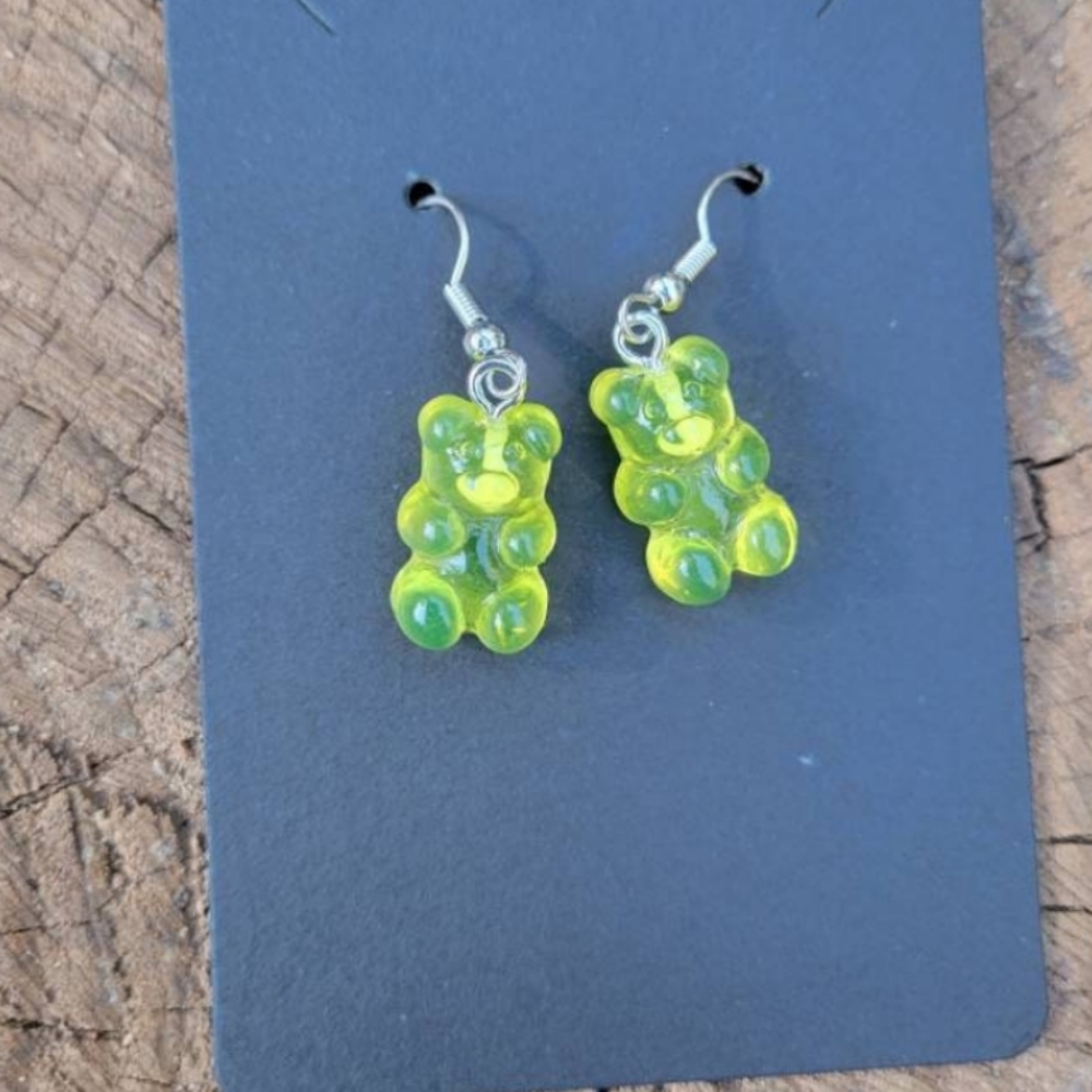 Gummy bear earrings 💚💚 - Picture 4 of 4